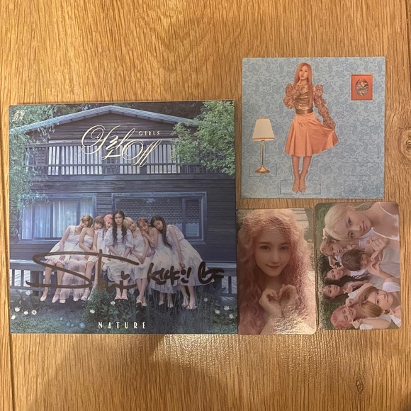Other - NATURE kpop girls nature world : code M sunshine signed album + photocard set
